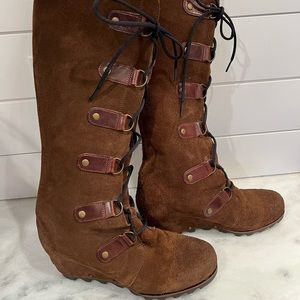 Sorel Joan of Arctic 11 lace up wedge boot